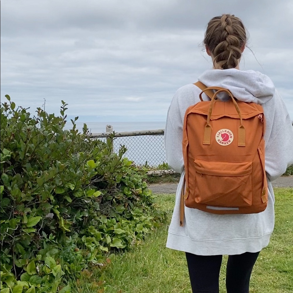 Meet your Posher, Ashlyn